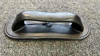 Ручка лодочная (Черная)  для лодок пвх Размеры по основанию, дл*ш - 230*85 мм;