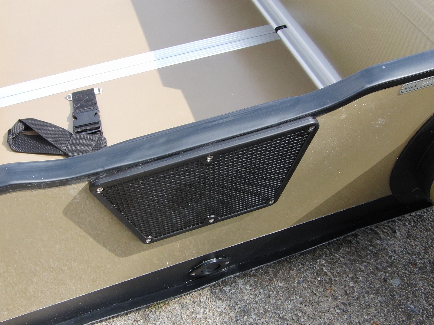 Транц-накладка пластик (Черный) купить по выгодной цене 490 руб. Sun Selection Co. Ltd в магазине bummart.ru