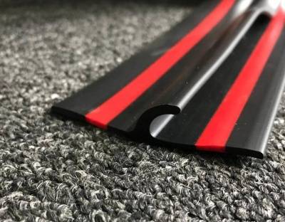 Привальный брус 70мм (Красно-Черный) купить по выгодной цене 185 руб. Boatplastic в магазине bummart.ru