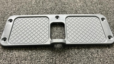 Накладка транцевая большая 105 х 282 мм (Серый) купить по выгодной цене 168 руб. Boatplastic в магазине bummart.ru