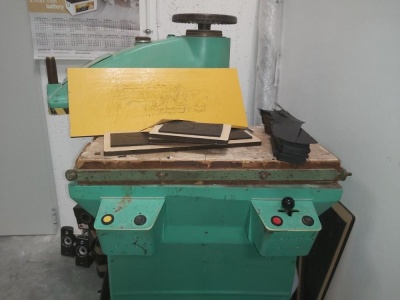 Заплатка ПВХ круглая черная 16х16см