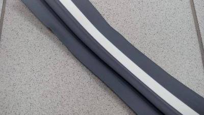 Привальный брус 80мм однополосный (Черно-Белый) купить по выгодной цене 215 руб. Boatplastic в магазине bummart.ru